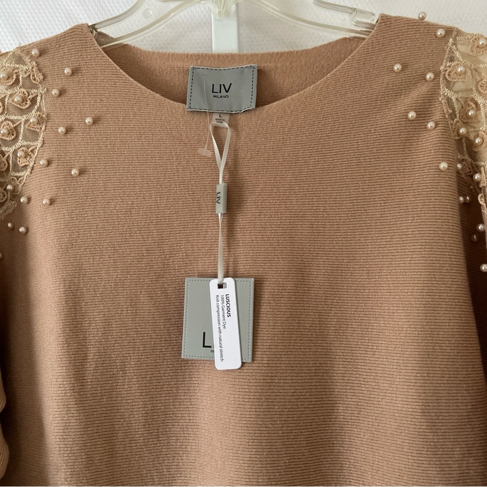 Liv Milano Woman’s Large Bisquit Pearl Lace Sleeve Design Pullover Stretch Top - Picture 2 of 13
